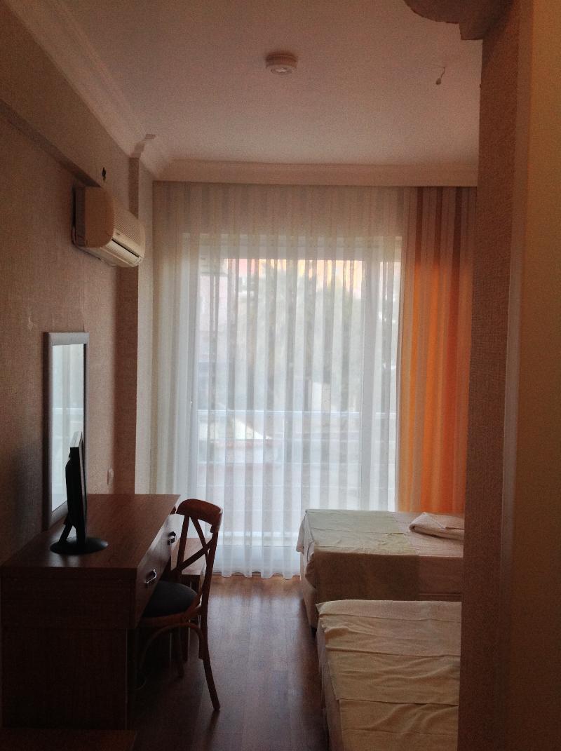 Mood Beach Hotel Altınkum Екстериор снимка